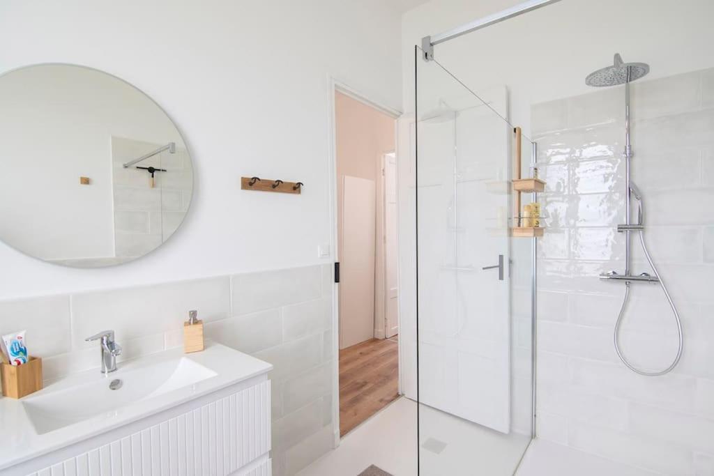 Treize Maison 3 Bed House In Centre Of Saint Severin Exterior foto